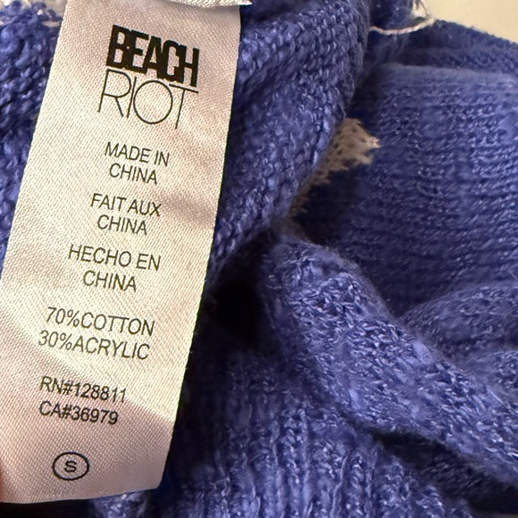 NWOT BEACH RIOT STAR SWEATER - Picture 2 of 5